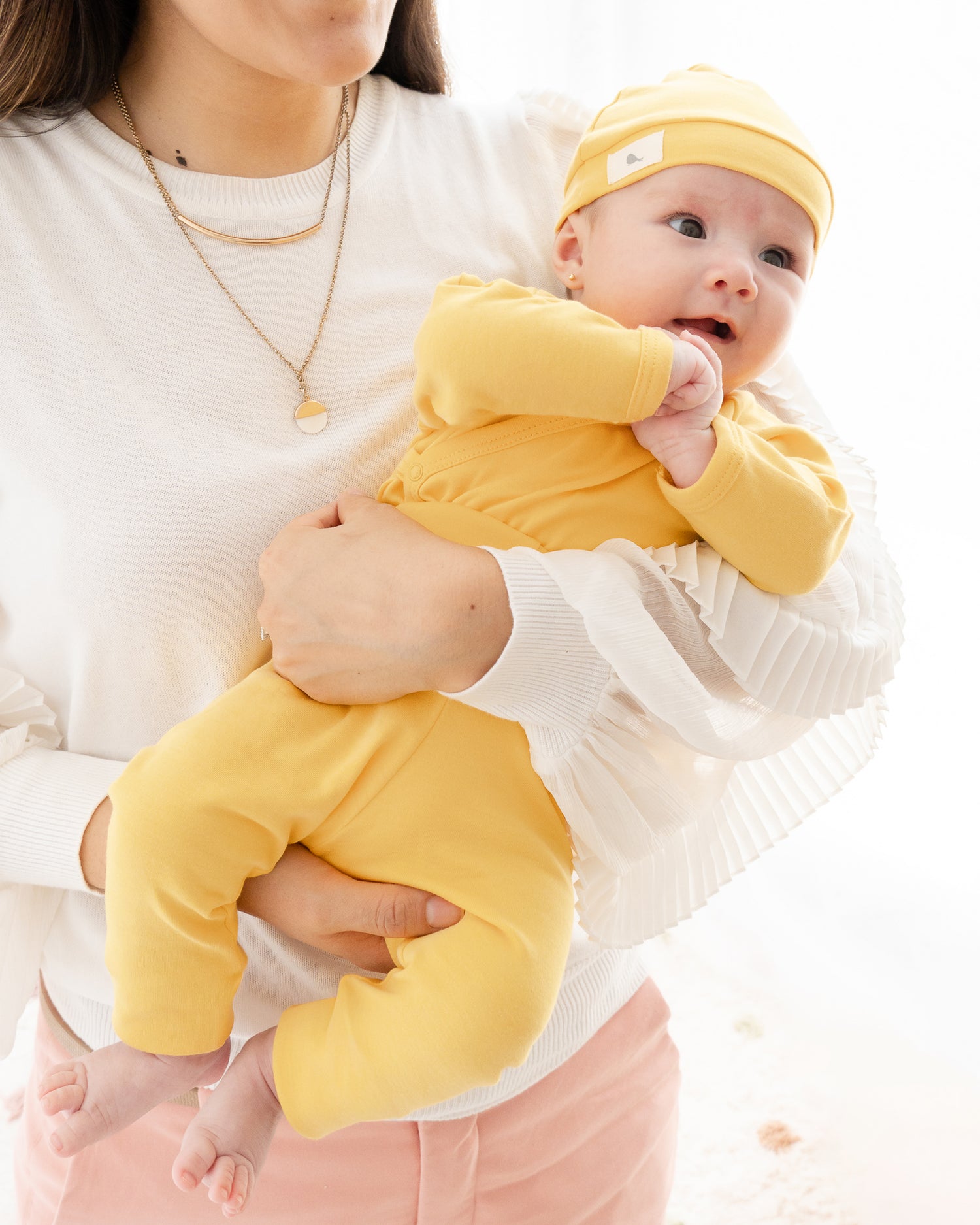 Set Bienvenido a Casa en color Amarillo Bebé - set de regalo para bebe