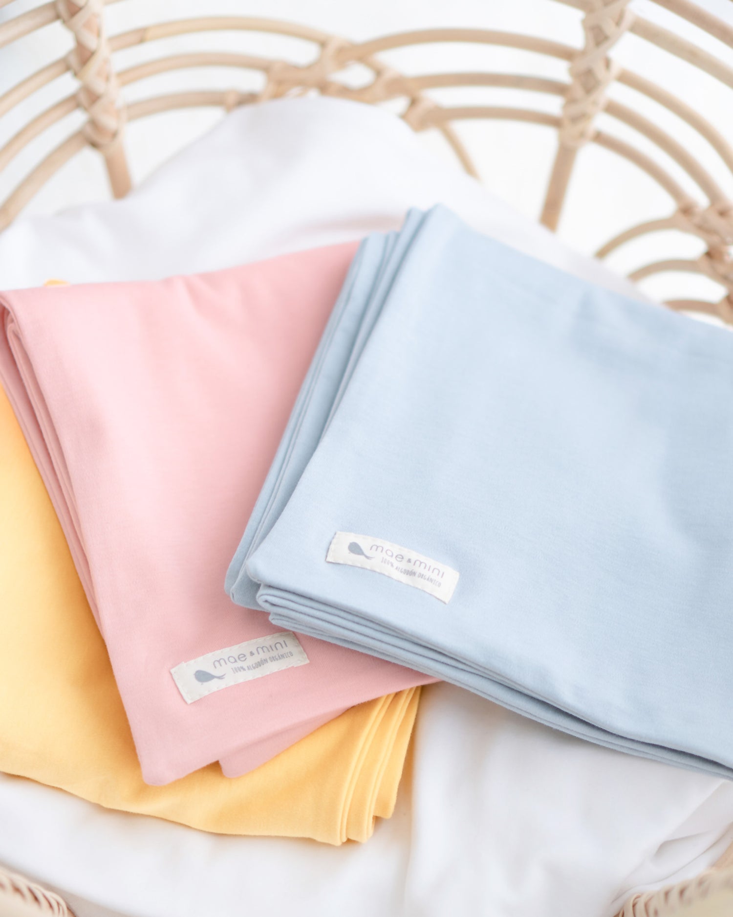 Cobijita Swaddle en color Azul Cielo - regalo para bebe