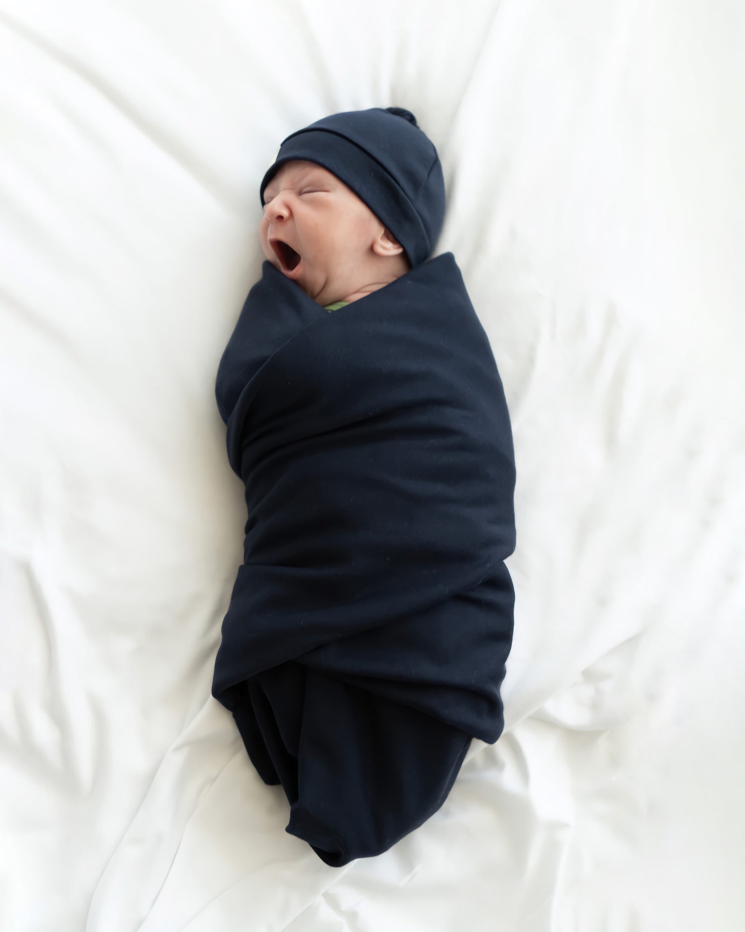 Cobijita Swaddle en color Azul Marino - regalo para bebe