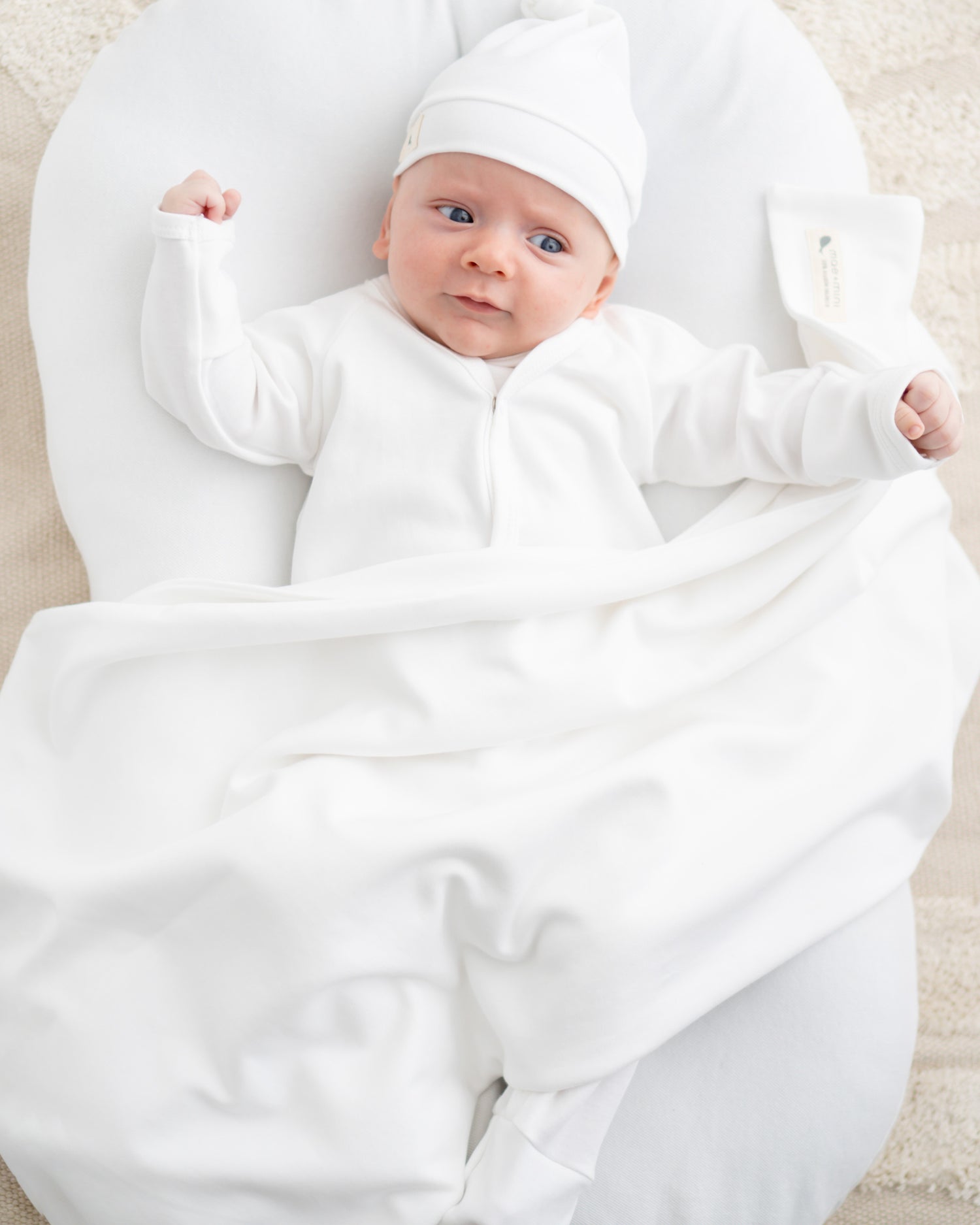 Cobijita Swaddle en color Blanco Nube - regalo para bebe