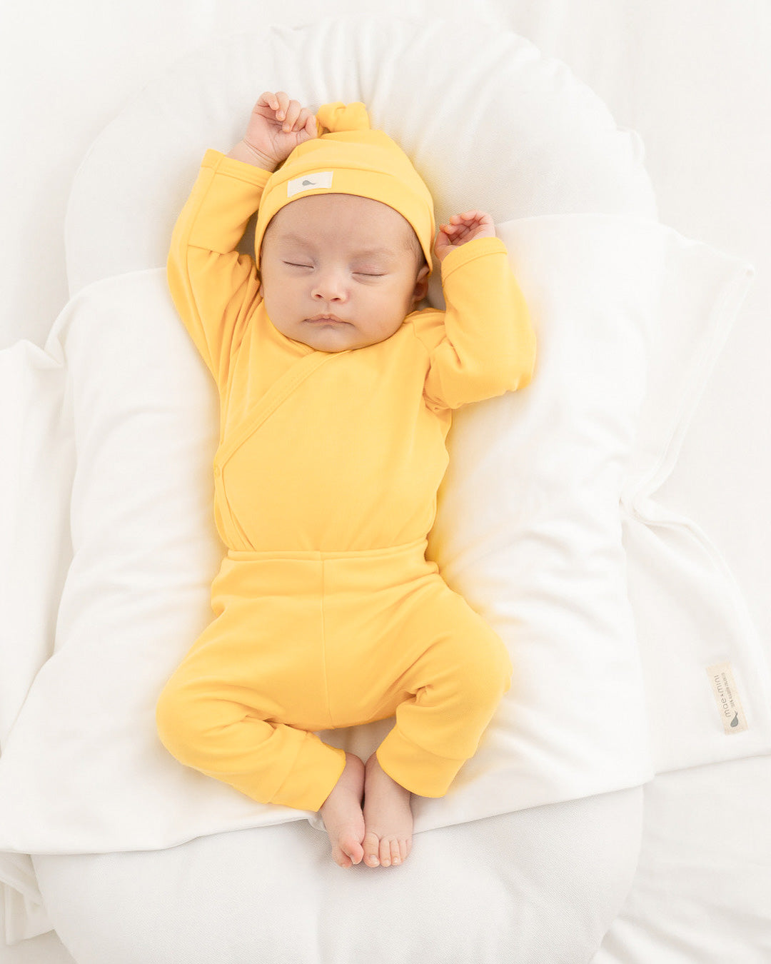 Cobijita Swaddle en color Blanco Nube - regalo para bebe