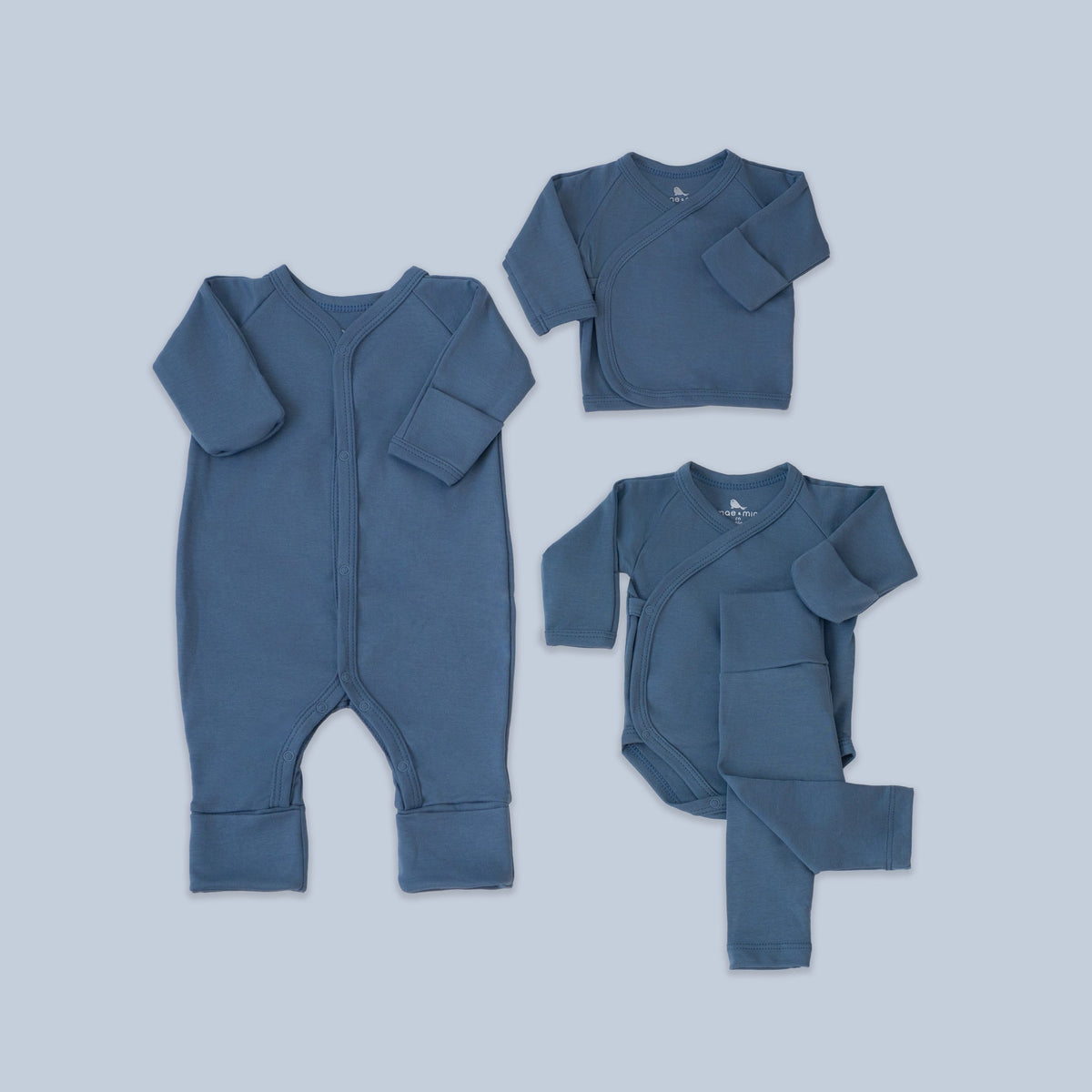 Set Esenciales en color Azul Mar set de regalo para bebe