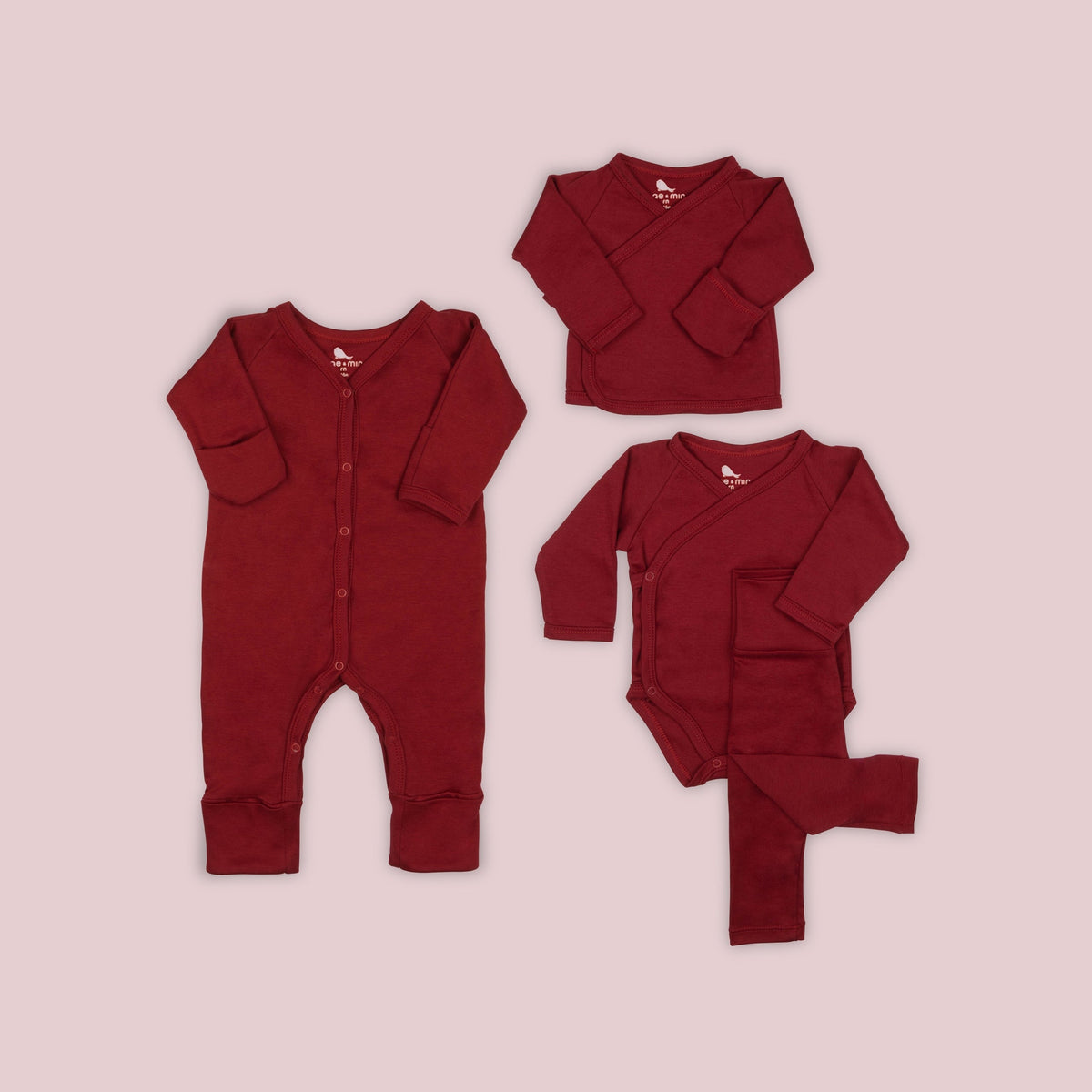 Set Esenciales en color Rojo Nochebuena set de regalo para bebe