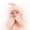 Gorrito Ajustable en Blanco Nube - gorrito para recien nacido Mae & Mini